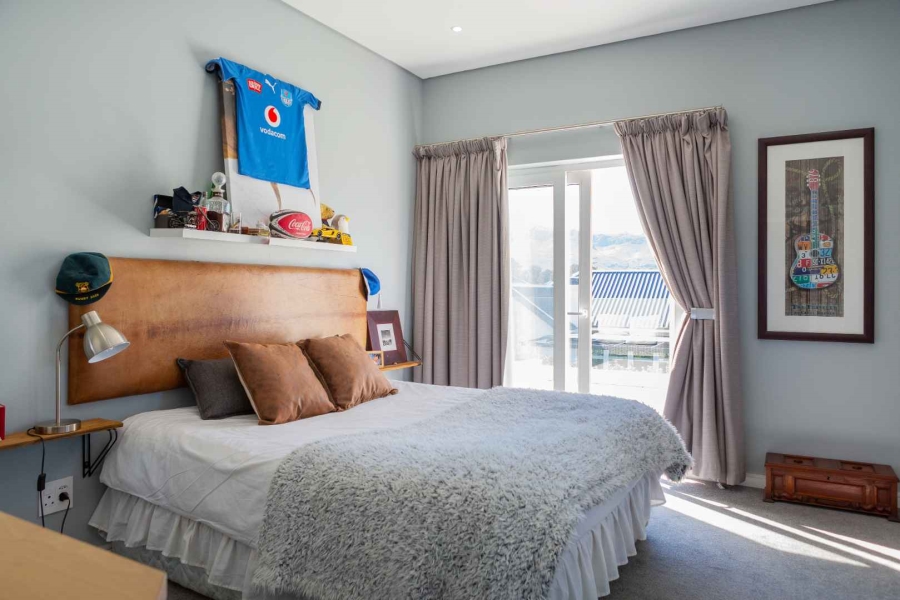 4 Bedroom Property for Sale in Val De Vie Estate Western Cape